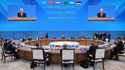 Қазақстан «Орта дәлізді» дамыту үшін 10 млрд еуро бөлу туралы шешімді құптайды – Тоқаев