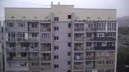 В жилых домах Алматы проверят доступ на чердаки и крыши