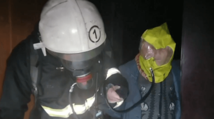 Петропавлда көпқабатты үйден өрт шығып, 220 адам эвакуацияланды