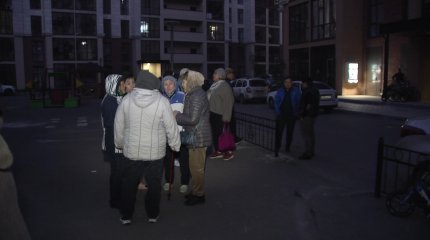 Жители одного из новых жилых комплексов Астаны недовольны качеством дома