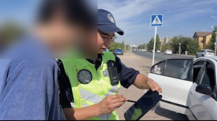 Нарушившего ПДД более 40 раз за три дня лихача задержали в Уральске