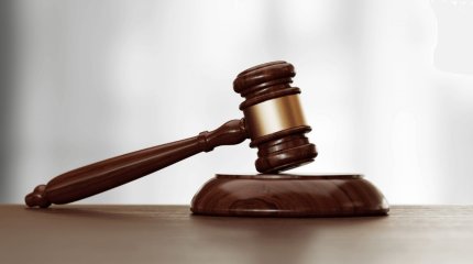 Алматыда психикалық науқастарды ұрлап, өлтіріп, пәтерін арзанға сатқандарға қатысты кезекті сот отырысы өтті