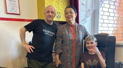 «Жамбасы сынса да концертке келген»: Димаштың жанкүйері жұртшылықты таңғалдырды