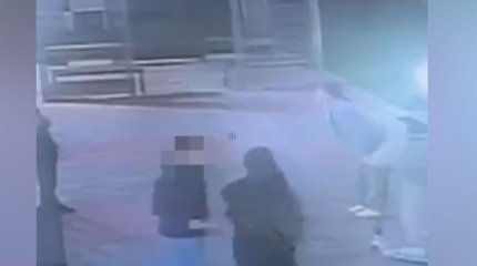 Астанада жасөспірімдер қыз баланы қараусыз ғимаратқа апарып, ұрып-соққан