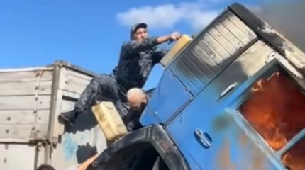 КамАЗ загорелся на трассе в Костанайской области (ВИДЕО)