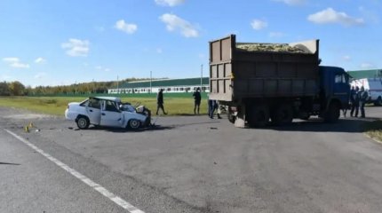 СҚО-дағы жол апатынан екі адам қаза тауып, үшеуі жарақат алды