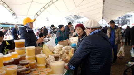 По 100 тонн рыбы и мяса разобрали на ярмарке в Астане