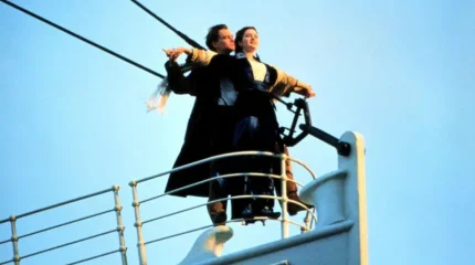 Обломался знаменитый нос Титаника