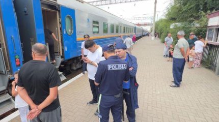 Пойыздарда 100-ден астам адам тәртіп бұзған