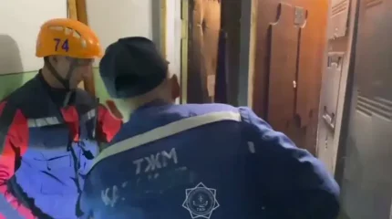 Спасатели освободили 90-летнюю бабушку из случайного заточения