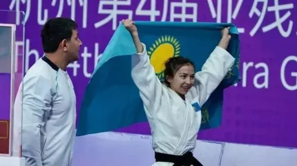 Казахстанская дзюдоистка Акмарал Науатбек завоевала золото на Паралимпиаде в Париже