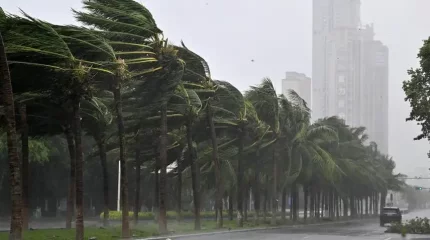 Қытайдағы «Яги» супертайфуны: 2 адам қаза тауып, 90-нан астам адам жарақат алды