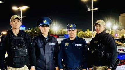 Полицейские спасли жизнь женщине в Уральске