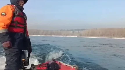 Ертіс өзеніне түсіп кеткен көліктің ішінен бір адамның мәйіті табылды