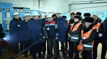 Проблемы «черного снега» и питьевой воды обсудили депутаты с жителями Улытау