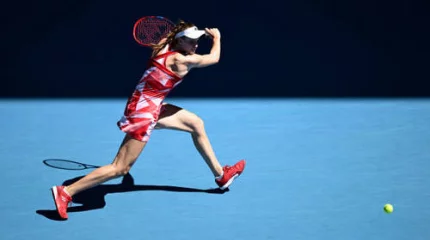 Елена Рыбакина разгромила соперницу на Australian Open-2025