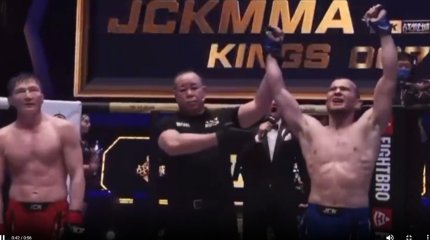 Көшен Ақанов Қытайда ММА чемпионы атанды