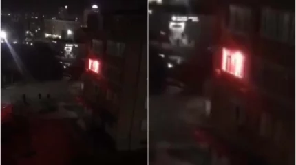 Ақтауда отшашу атқандар көршісінің үйін өртеп жібере жаздады