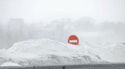 Дороги в центре и юго-востоке Казахстана закрывают из-за непогоды