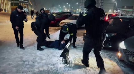 Оралдағы түнгі клубта адам пышақтаған екі күдікті ұсталды