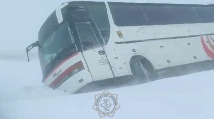 Пассажирский автобус перевернулся на востоке Казахстана