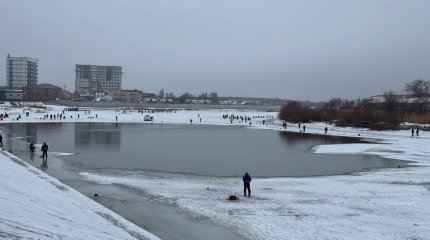 Труп атыраусца извлекли из Урала
