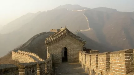 Қытай тағы бір қорған салып жатыр