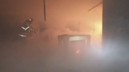 Мебельный цех горел ночью в столице