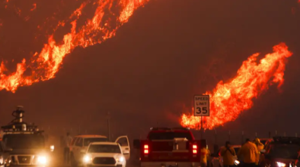 В Калифорнии новые пожары. Эвакуированы десятки тысяч жителей