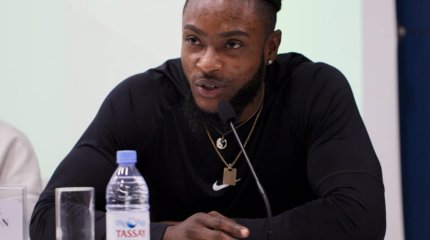 Кейшан Томпсон впервые увидел зиму в Казахстане