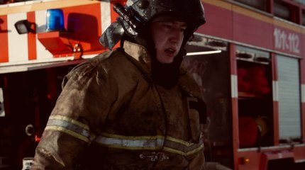 Маму и ребенка спасли в столичной высотке