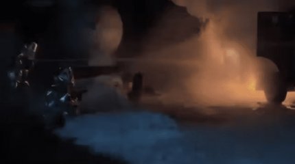 Загоревшийся газовоз тушат на АГЗС в Алтае