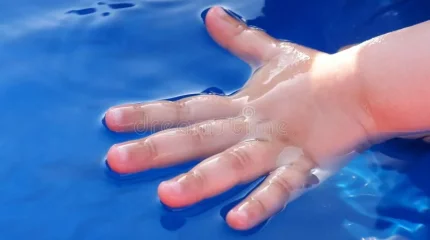 Утопила племянницу в ванной: жительнице Шымкента вынесли приговор