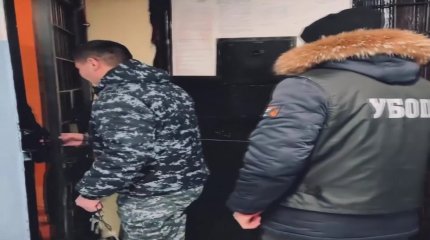 Оралдық студенттерді бопсалаған қыздар ұсталды