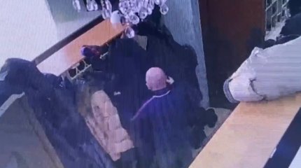 Костанаец украл куртку в мечети