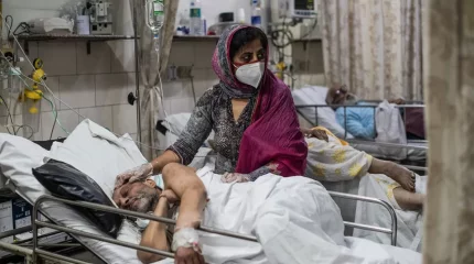 Үндістанда белгісіз аурудан 16 адам қайтыс болды