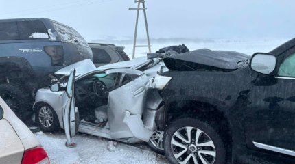 Массовое ДТП на трассе «Астана - Щучинск»: столкнулись около 50 машин