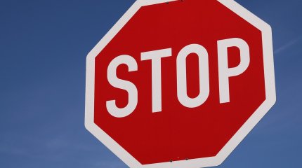 Дороги закрыты из-за непогоды в трёх областях страны