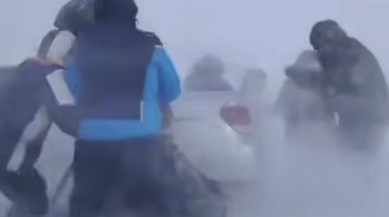 11 человек, в том числе детей, спасли из снежной ловушки в Жетысу