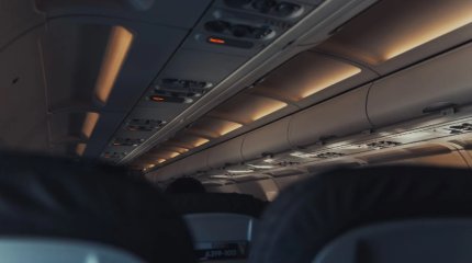 Два российских самолета совершили аварийную посадку из-за отказа двигателей