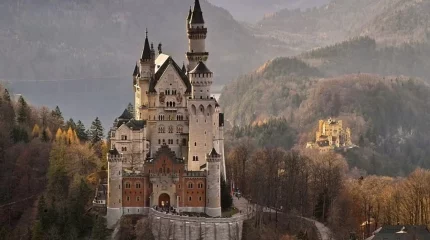 Германия үкіметі жастарға ортағасырлық тарихи ғимараттарда тұрғаны үшін ақша төлейді