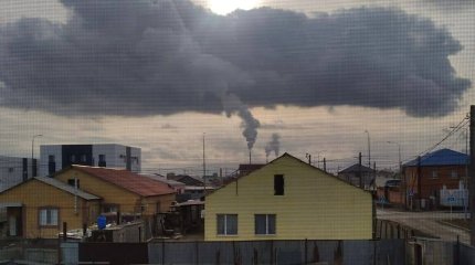 Грибовидное облако со стороны АНПЗ напугало жителей Атырау