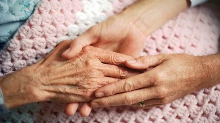 Бүгін - Қарттар күні