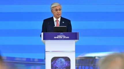 Токаев: применение ИИ недопустимо в военной сфере и кибератаках