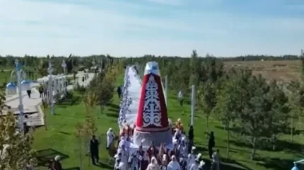 Түркістанда тігілген алып сәукеле халықаралық рекордтар кітабына енді