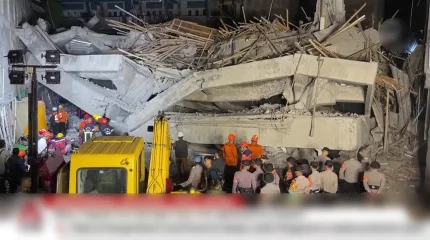 Индонезияда құлаған мектептің астынан 3 оқушының мәйіті табылды