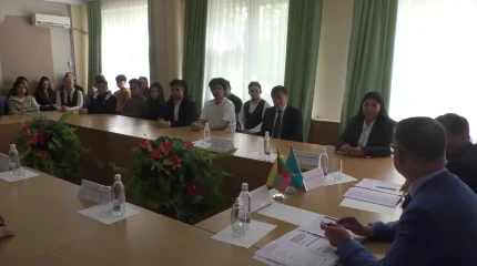 Оралдық оқу орындарында шетелдік ғалымдар ғылыми зерттеу жүргізуде