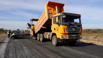 БҚО-да жасанды интеллект орнатылған асфальт төсеуші техника сынақтан өтті