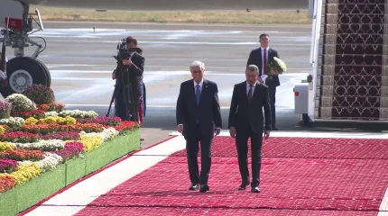 Касым-Жомарт Токаев прибыл с визитом в Душанбе