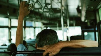 Олжас Байдильдинов заявил, что проезд в автобусе должен стоить 500 тенге